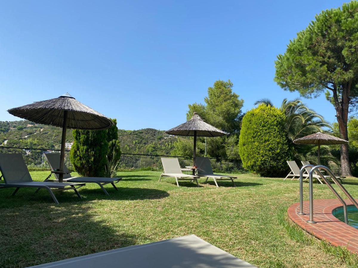 Villa Xanthippi Ayía Paraskeví Exterior foto