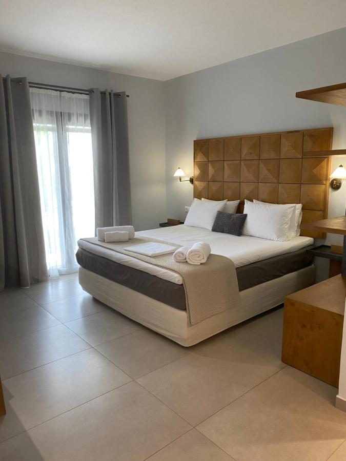 Villa Xanthippi Ayía Paraskeví Exterior foto