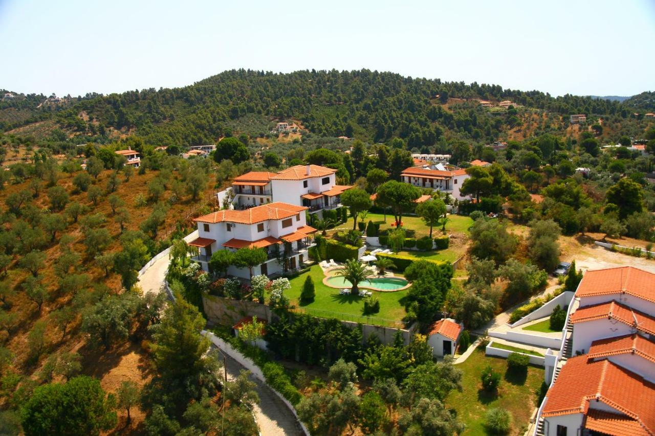 Villa Xanthippi Ayía Paraskeví Exterior foto